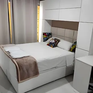 Flat Brlhante 5 Pessoas Garagem Hakka -feirinha-hospitais São Paulo